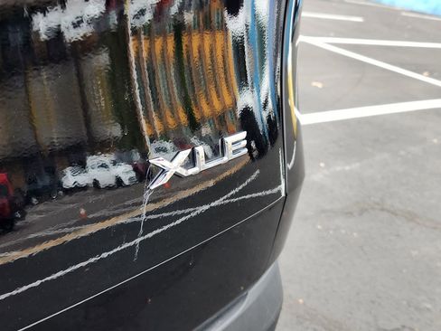 Used 2025 Toyota Grand Highlander AWD image 31