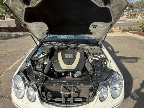 Used 2008 Mercedes-Benz E 350 Sedan image 28
