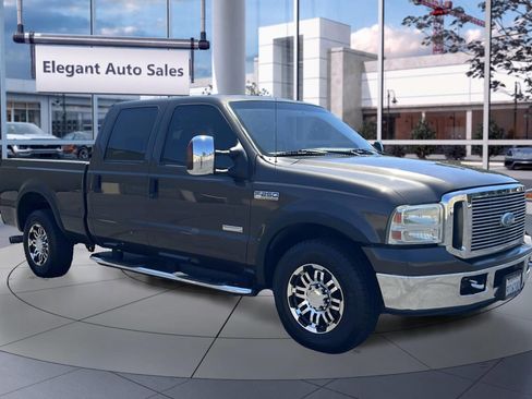 Used 2006 Ford F250 XLT image 4