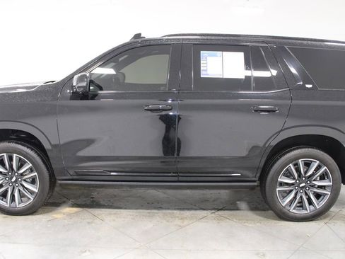 Used 2024 Cadillac Escalade Sport w/ Touring Package AWD/4WD image 6