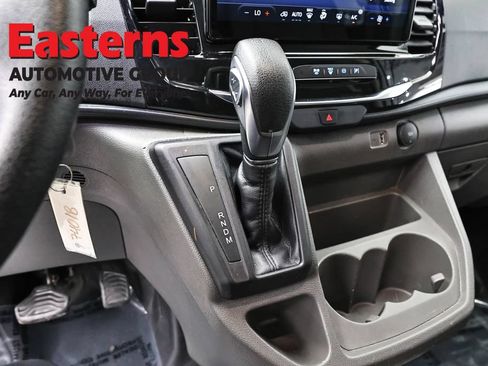 Used 2023 Ford Transit 350 XLT RWD image 12