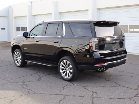 Used 2025 Chevrolet Tahoe Premier image 8