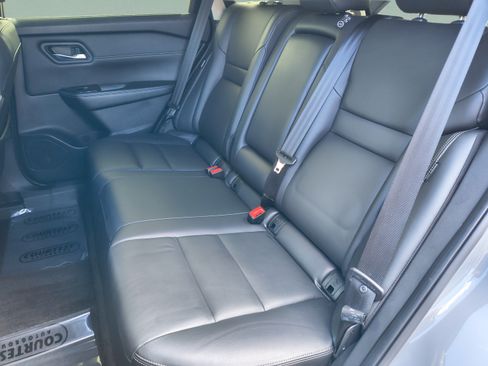 Certified 2024 Nissan Rogue SL w/ SL Premium Package FWD image 19