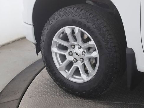 Used 2023 Chevrolet Silverado 1500 RST image 13