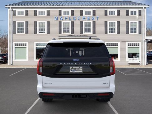 New 2025 Ford Expedition Max Active image 5