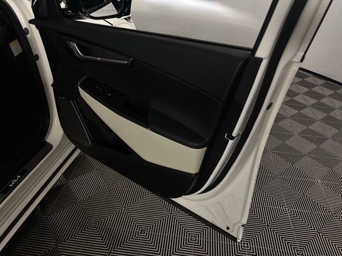 Used 2022 Kia EV6 GT-Line image 32