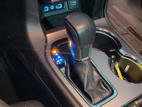 Used 2020 Jeep Grand Cherokee Limited X image 18