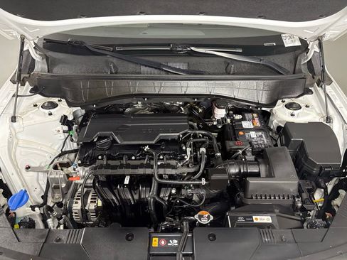 Used 2024 Hyundai Kona SEL FWD image 48