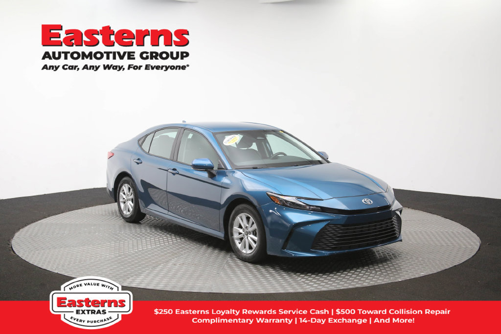 Used 2025 Toyota Camry LE FWD image 49