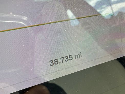 Used 2019 Tesla Model 3 Standard Range Plus RWD image 5