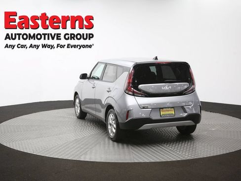 Used 2023 Kia Soul LX w/ Option Group 015 FWD image 65