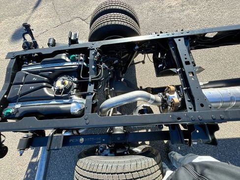 New 2026 Ford F350 XL w/ XL Chrome Package image 15