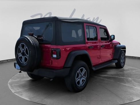 Used 2022 Jeep Wrangler Unlimited Sport AWD/4WD image 6