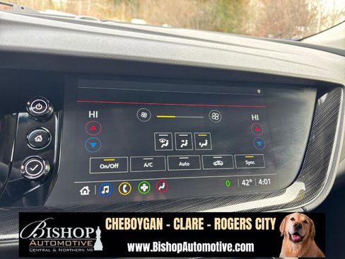 Used 2023 Buick Envision Preferred image 35
