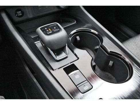 Used 2026 Nissan Rogue SV w/ Cold Weather Package FWD image 24