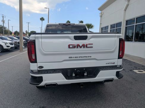 Used 2021 GMC Sierra 1500 AT4 w/ AT4 Premium Package AWD/4WD image 4