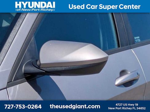 Used 2023 Hyundai Elantra SEL FWD image 11