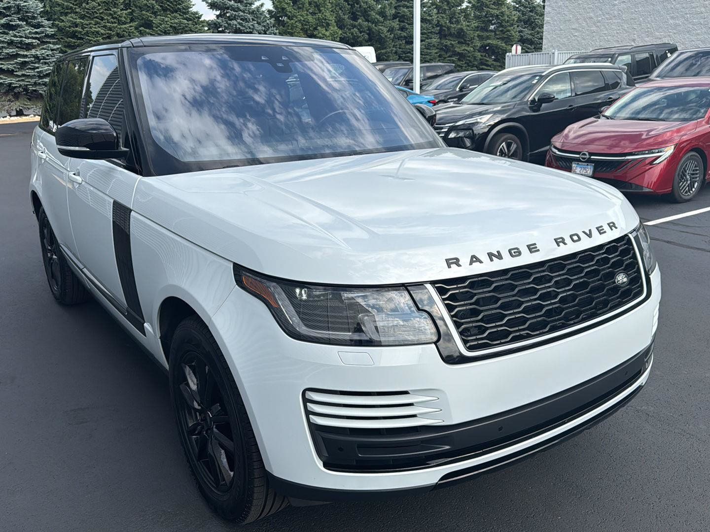 Used 2020 Land Rover Range Rover AWD/4WD image 5
