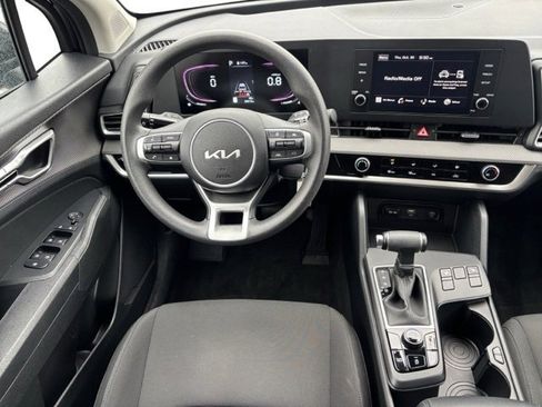 Certified 2023 Kia Sportage LX image 13