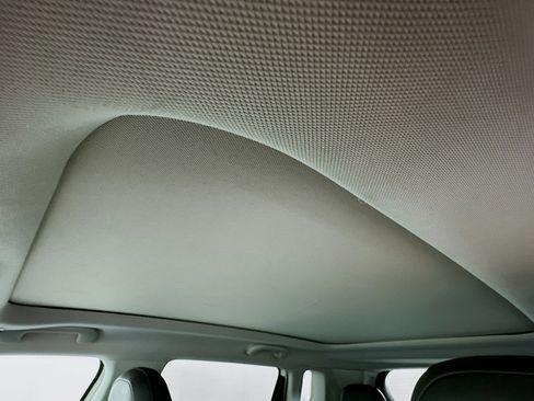 Used 2018 Jeep Compass Latitude w/ Popular Equipment Group image 24