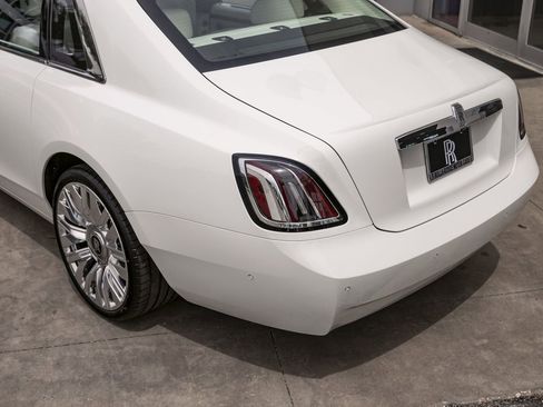 New 2026 Rolls-Royce Ghost AWD/4WD image 19