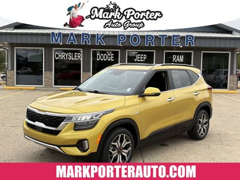 Used 2023 Kia Seltos SX w/ SX Sunroof Package image 1