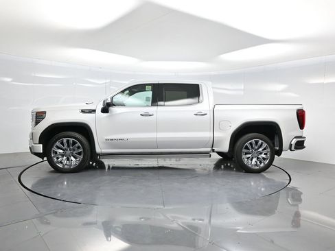 Used 2023 GMC Sierra 1500 Denali w/ Denali Reserve Package AWD/4WD image 51