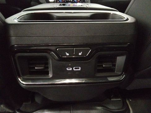 Used 2022 GMC Sierra 1500 AT4 image 32