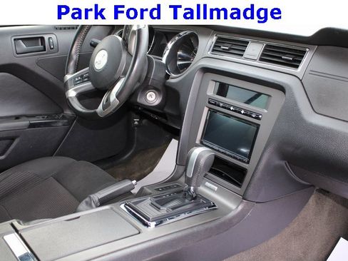 Used 2014 Ford Mustang Convertible w/ Equipment Group 102A image 22