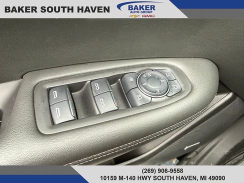 Used 2023 Cadillac XT6 Luxury image 23