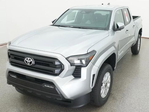 New 2026 Toyota Tacoma SR5 AWD/4WD image 3