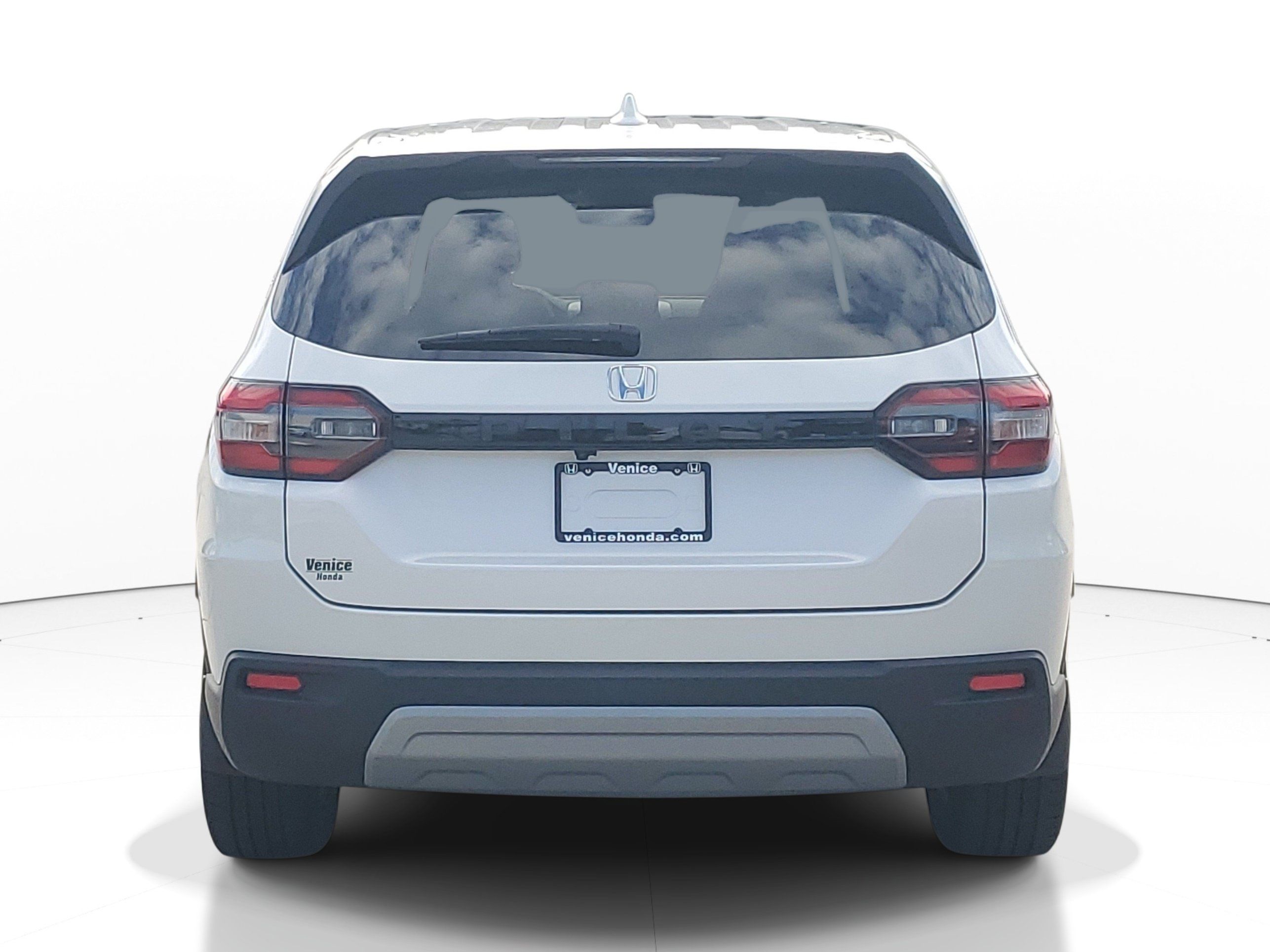 Used 2025 Honda Pilot EX-L image 5