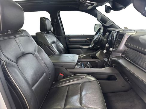 Used 2019 RAM 1500 Limited AWD/4WD image 17