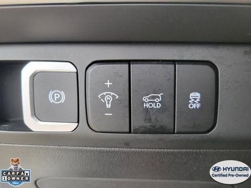 Used 2025 Hyundai Santa Fe SEL image 23