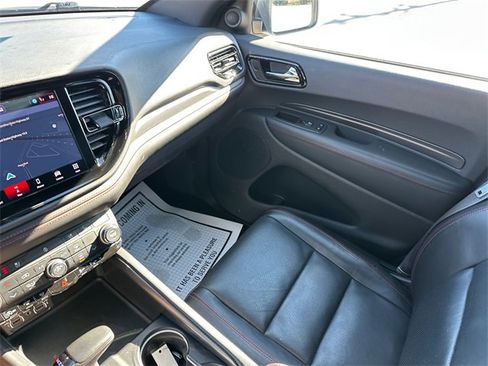 Used 2023 Dodge Durango GT image 29