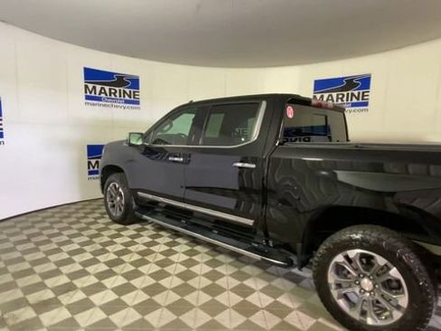 Certified 2024 Chevrolet Silverado 1500 High Country w/ Technology Package AWD/4WD image 8