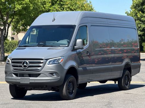 New 2026 Mercedes-Benz Sprinter 2500 image 7