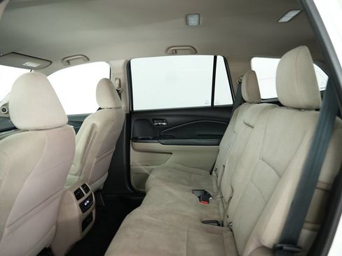 Used 2017 Honda Pilot EX image 36