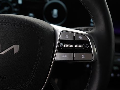 Used 2024 Kia Telluride SX X-Line image 33