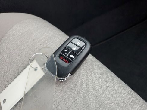 Certified 2023 Honda Accord LX image 38