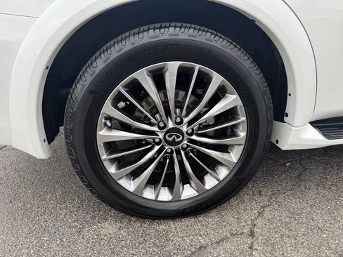 Used 2021 INFINITI QX80 Sensory AWD/4WD image 7