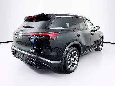 Used 2023 INFINITI QX60 Luxe w/ Performance Audio Package AWD/4WD image 9