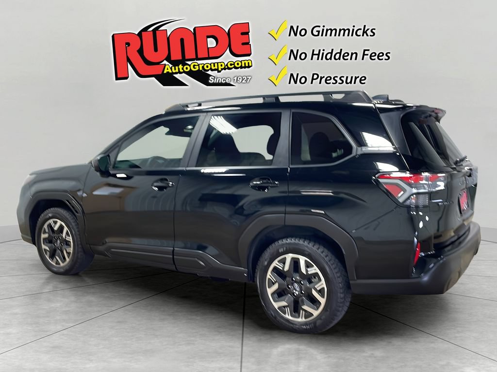 Used 2025 Subaru Forester Premium AWD/4WD image 4