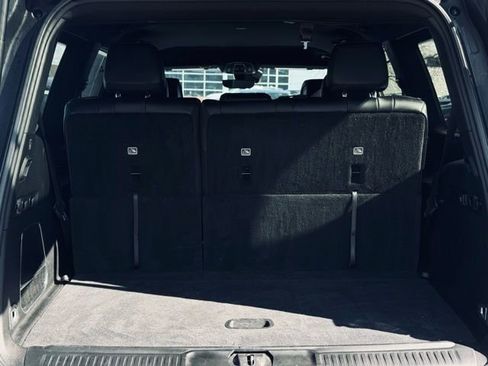 Used 2022 Jeep Wagoneer Series I image 10