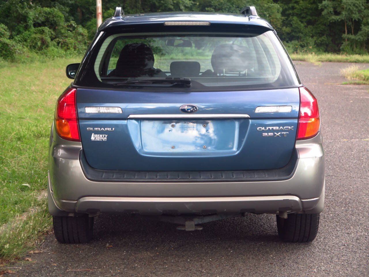Used 2006 Subaru Outback 2.5XT AWD/4WD image 21