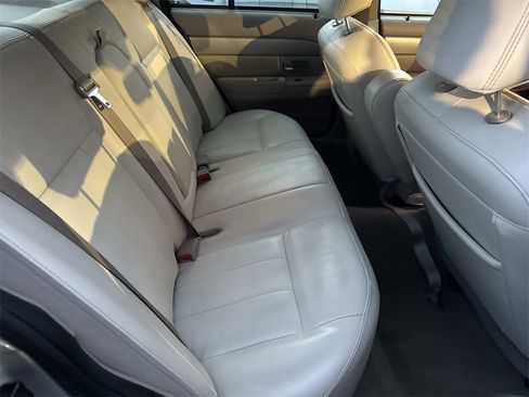 Used 2008 Mercury Grand Marquis LS image 33