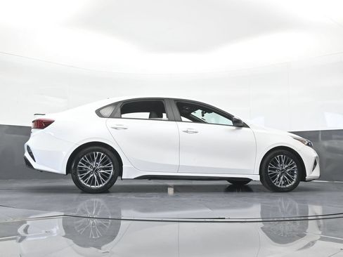 Used 2024 Kia Forte GT-Line FWD image 60