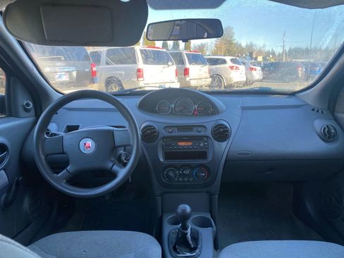 Used 2005 Saturn ION Level 1 image 11