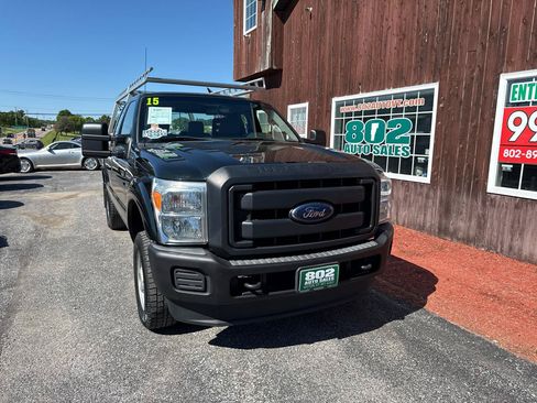 Used 2015 Ford F250 XL AWD/4WD image 2