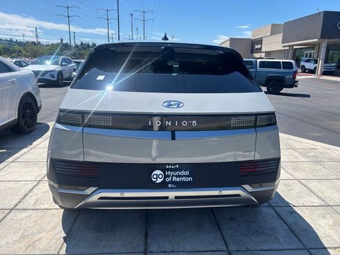 Certified 2024 Hyundai Ioniq 5 SEL AWD/4WD image 10